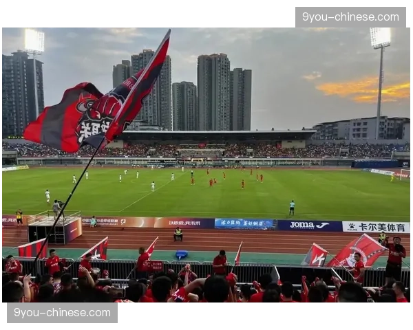 【2026年4月中超联赛·非赛事·文化足球主题影像展在蓉城开幕，聚焦中国职业联赛三十年变迁